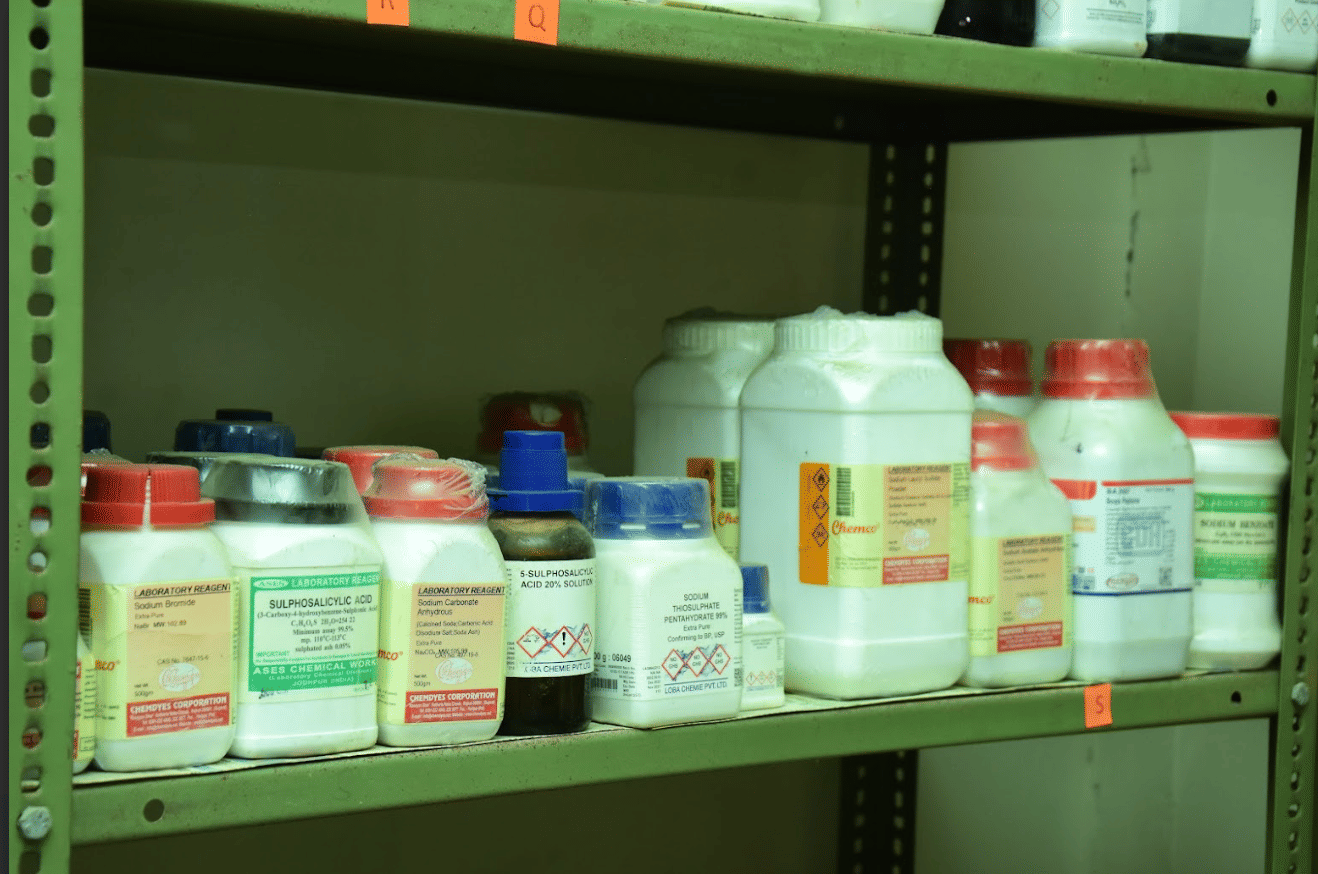 Biyani Institute of Pharmaceutical Sciences Jaipur Science Lab photo 3